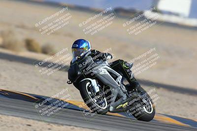 media/Jan-14-2024-SoCal Trackdays (Sun) [[2e55ec21a6]]/Turn 4 Tree of Life (155pm)/